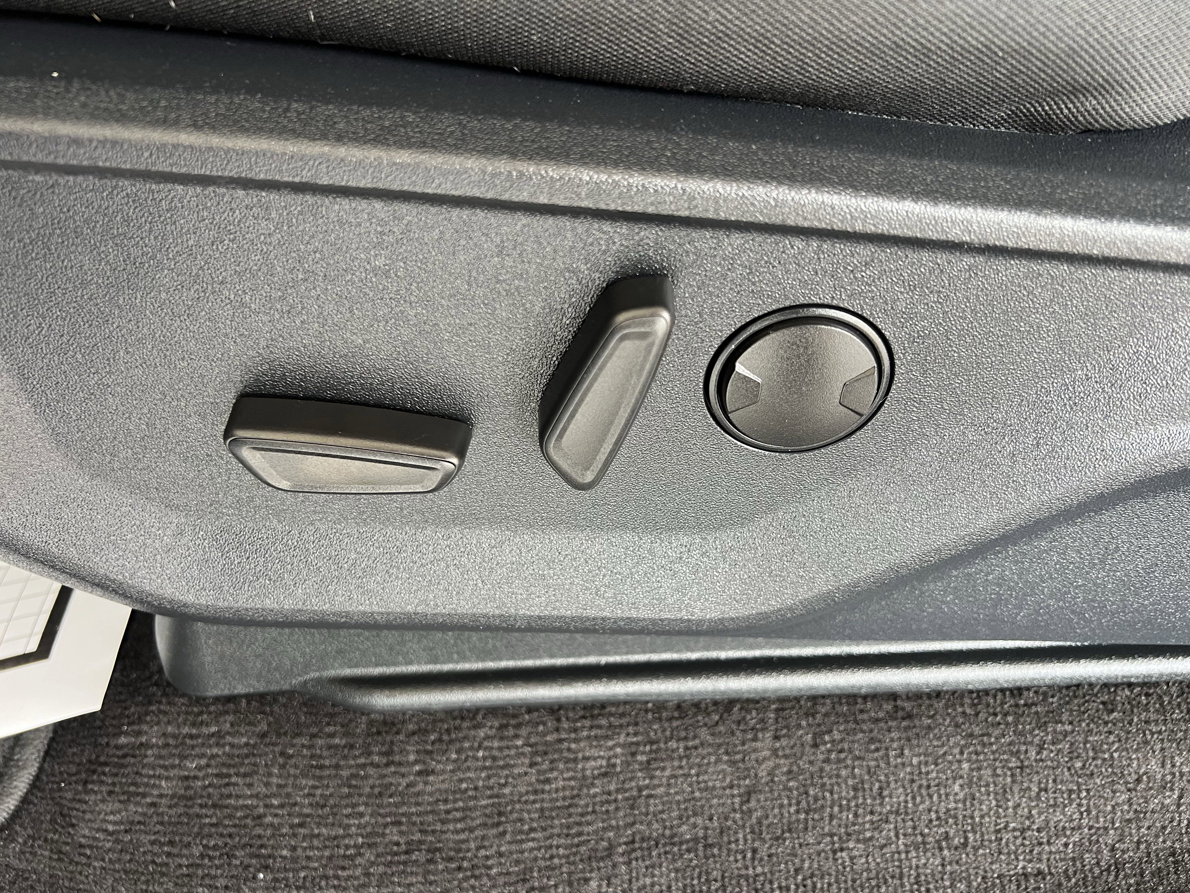 Used 2022 Ford F150 XLT w/ Equipment Group 302A High image 21