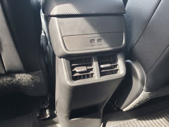 Used 2026 Chevrolet Equinox LT w/ Convenience Package II image 27