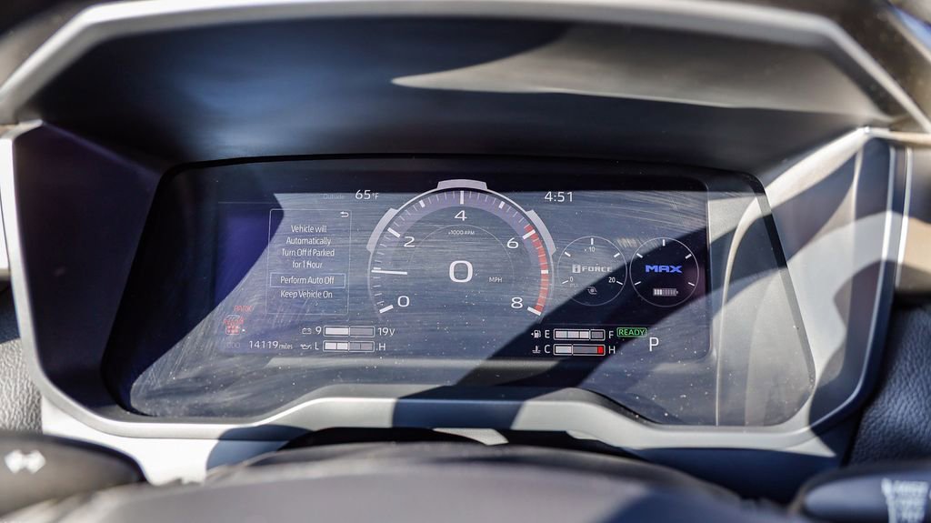 Used 2025 Toyota Sequoia SR5 image 29