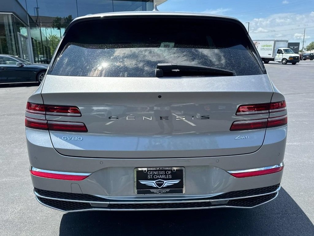 Certified 2026 Genesis GV80 2.5T Advanced AWD/4WD image 4