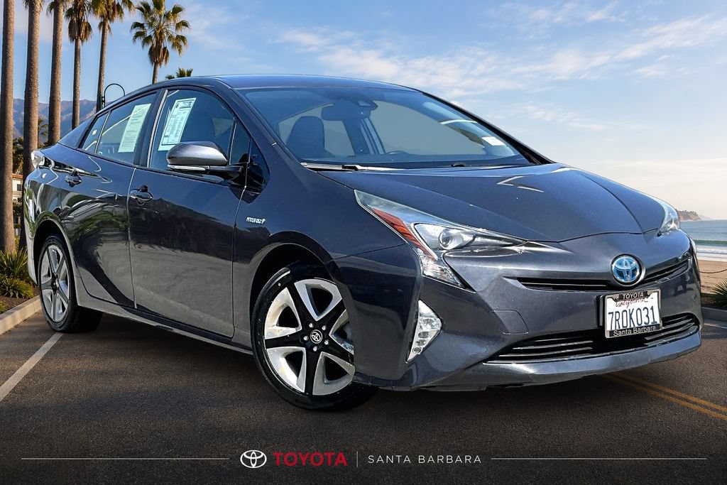 Used 2016 Toyota Prius Four Touring w/ Preferred Accessory Package FWD image 1