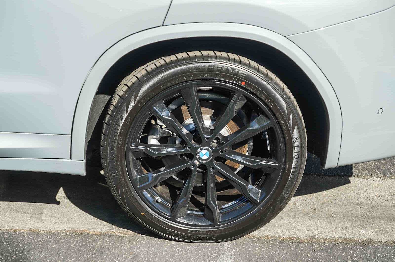 Used 2024 BMW X3 xDrive30i w/ Premium Package AWD/4WD image 11