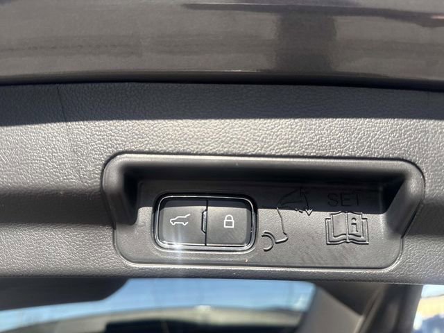 Certified 2025 Ford Explorer Active image 8