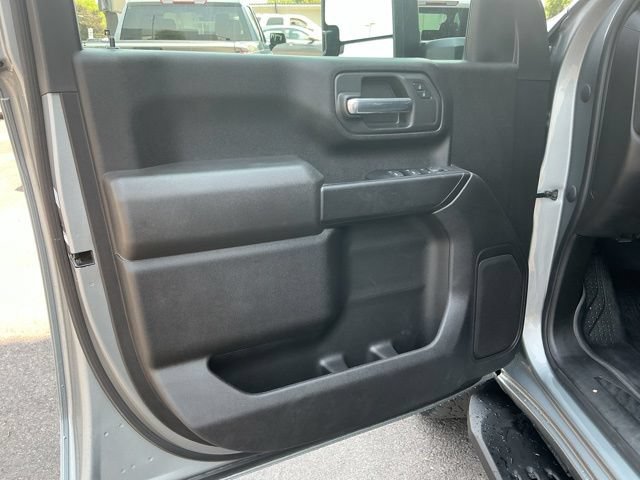 Used 2024 Chevrolet Silverado 2500 Custom w/ Custom Value Package AWD/4WD image 18