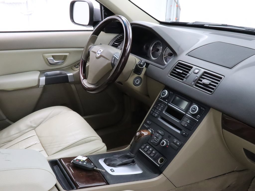 Used 2014 Volvo XC90 3.2 FWD image 23
