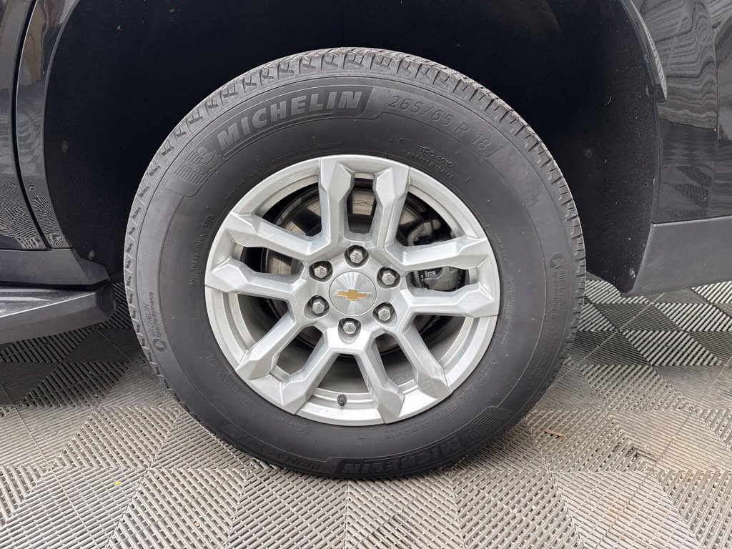Used 2025 Chevrolet Tahoe LT RWD image 34
