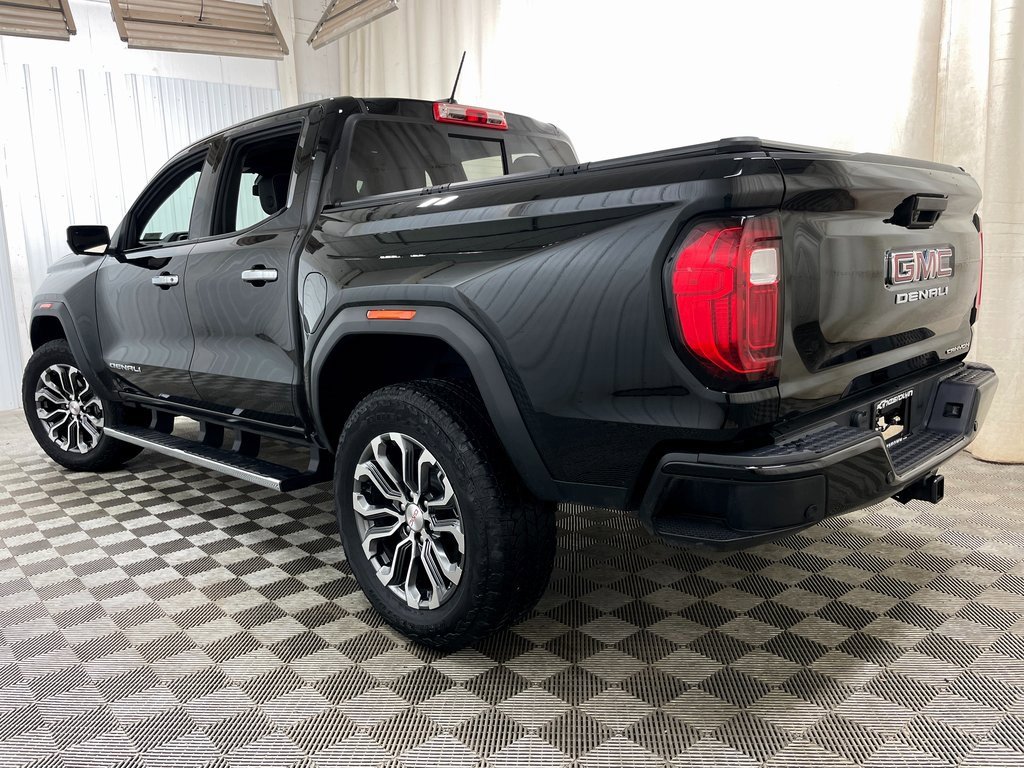 Used 2025 GMC Canyon Denali image 49