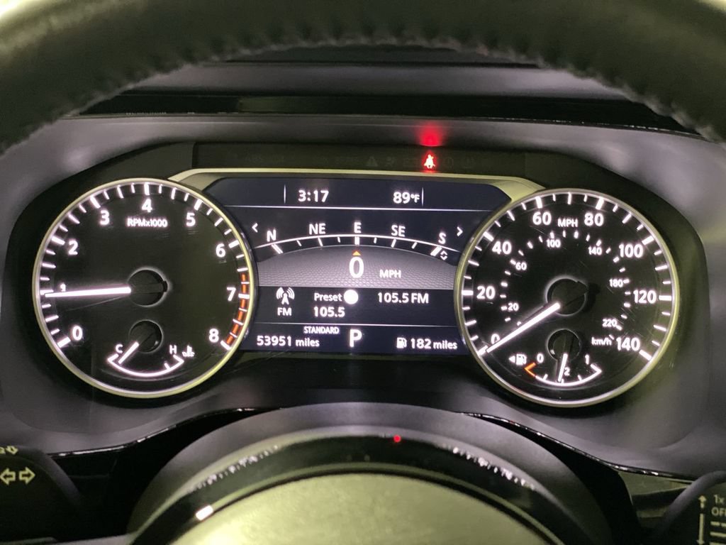 Used 2022 Nissan Pathfinder SL w/ SL Premium Package FWD image 17