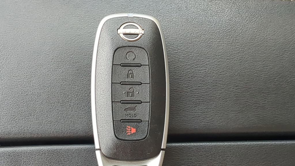 Certified 2023 Nissan Rogue Platinum w/ Platinum Premium Package image 25