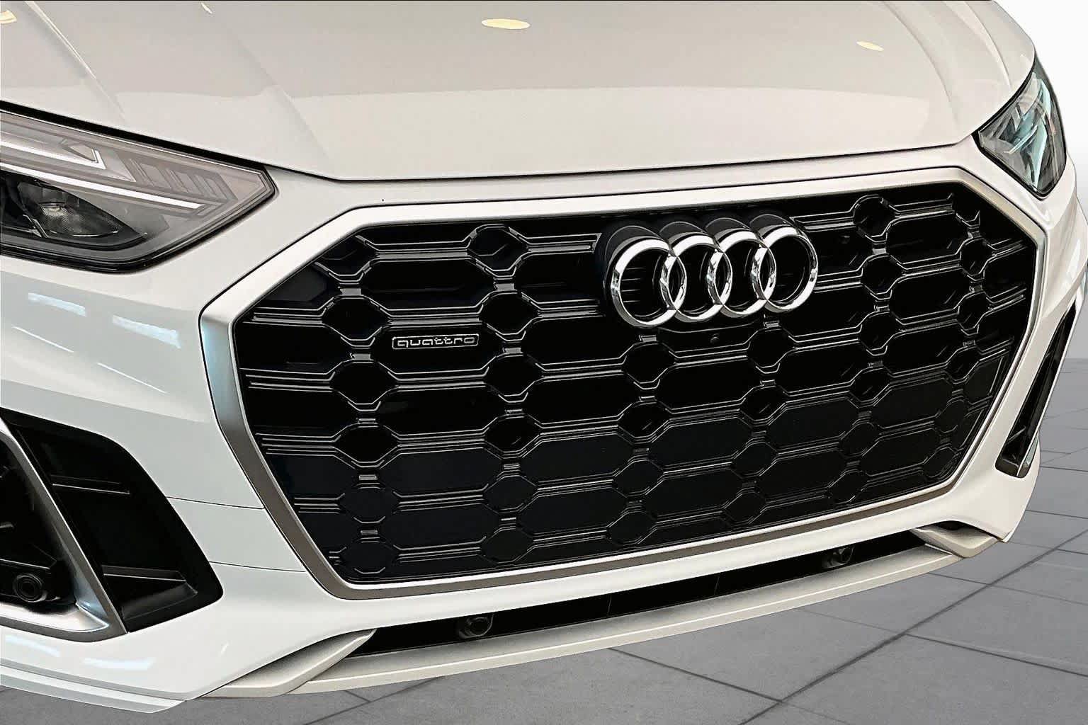 Used 2024 Audi Q5 2.0T Premium Plus AWD/4WD image 32