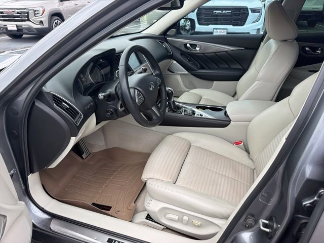 Used 2017 INFINITI Q50 Red Sport 400 image 8