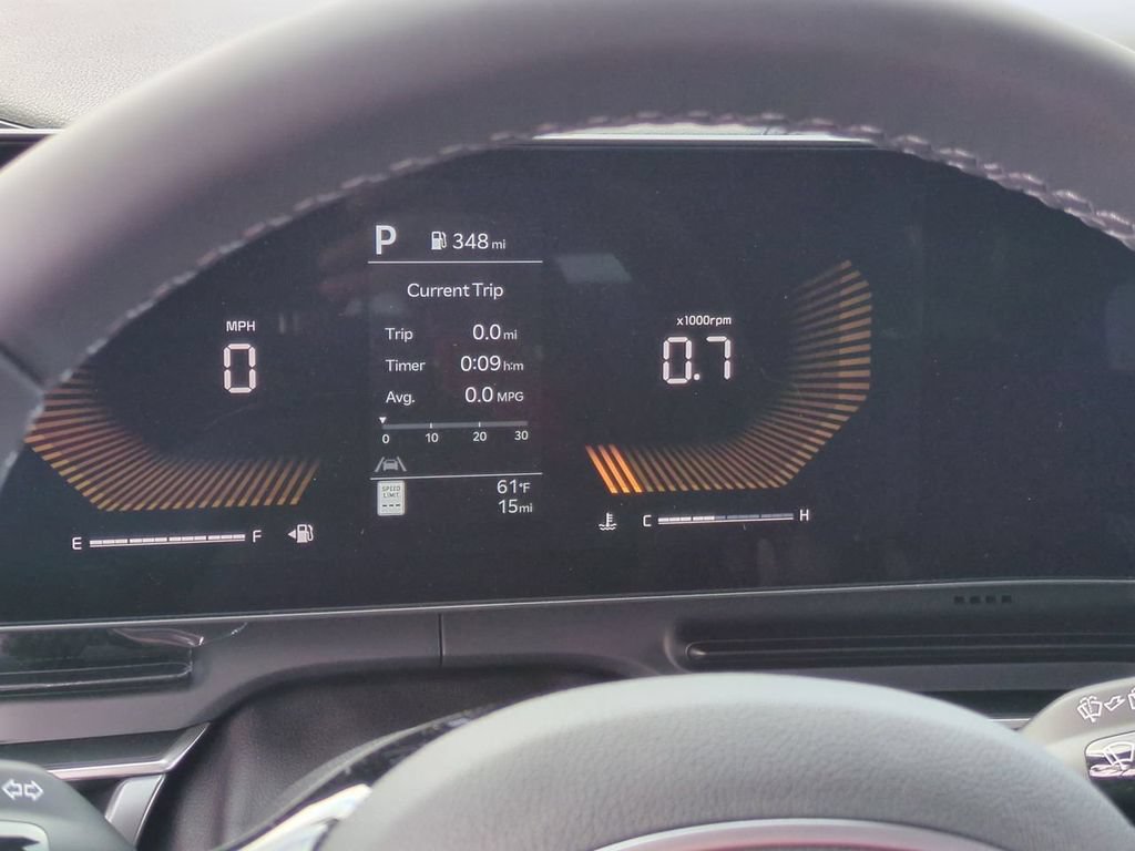 New 2026 Kia Carnival FWD image 12