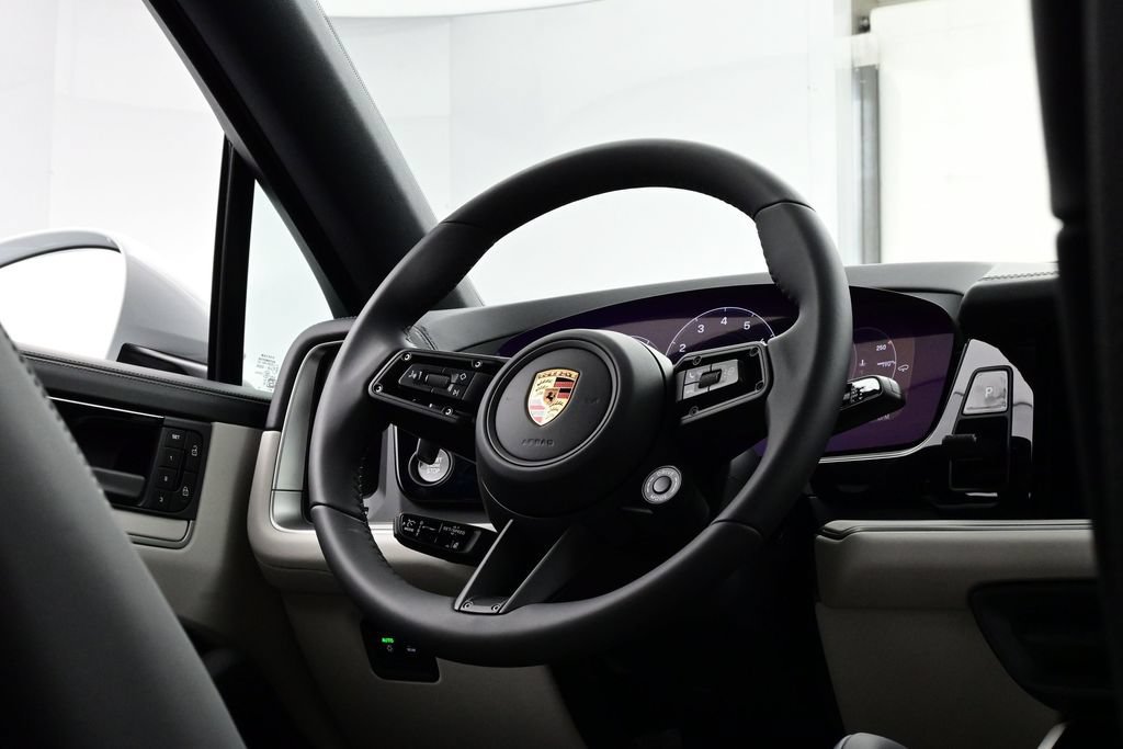 New 2026 Porsche Cayenne E-Hybrid Coupe AWD/4WD image 21
