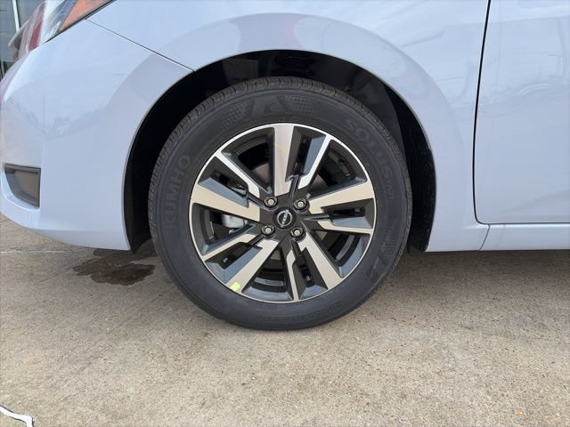 New 2025 Nissan Versa SV w/ Trunk Package FWD image 8