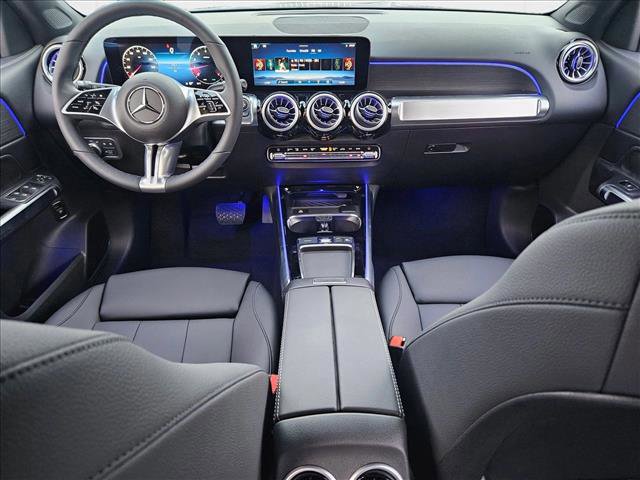 New 2026 Mercedes-Benz GLB 250 4MATIC image 14
