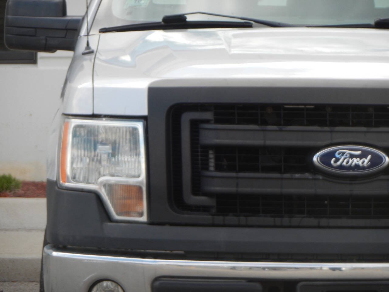 Used 2014 Ford F150 XL w/ Equipment Group 101A Mid RWD image 9