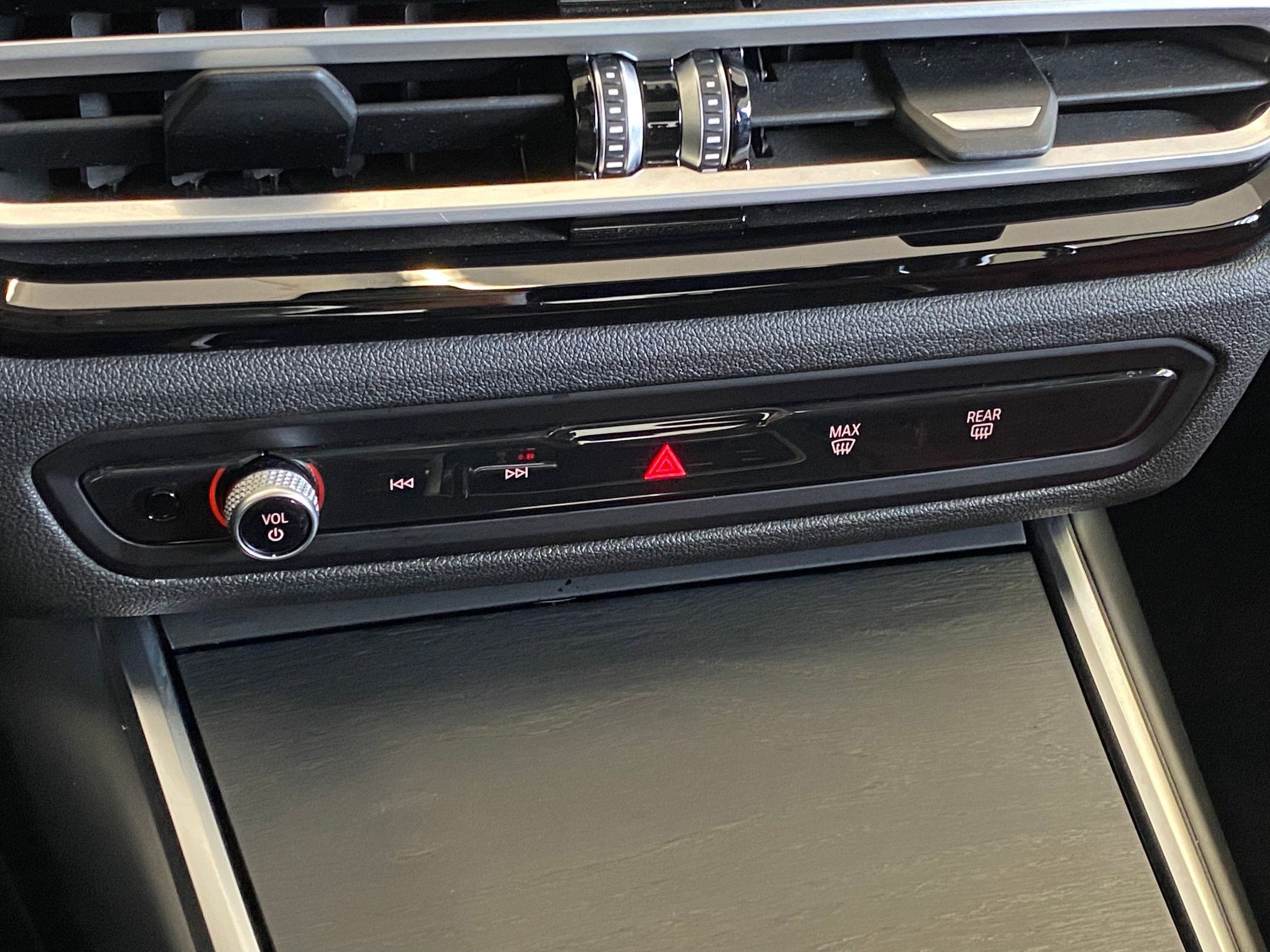 Certified 2023 BMW 330i xDrive Sedan w/ Premium Package image 26