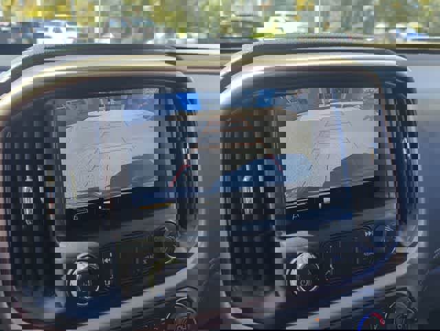 Certified 2022 GMC Canyon Denali image 15