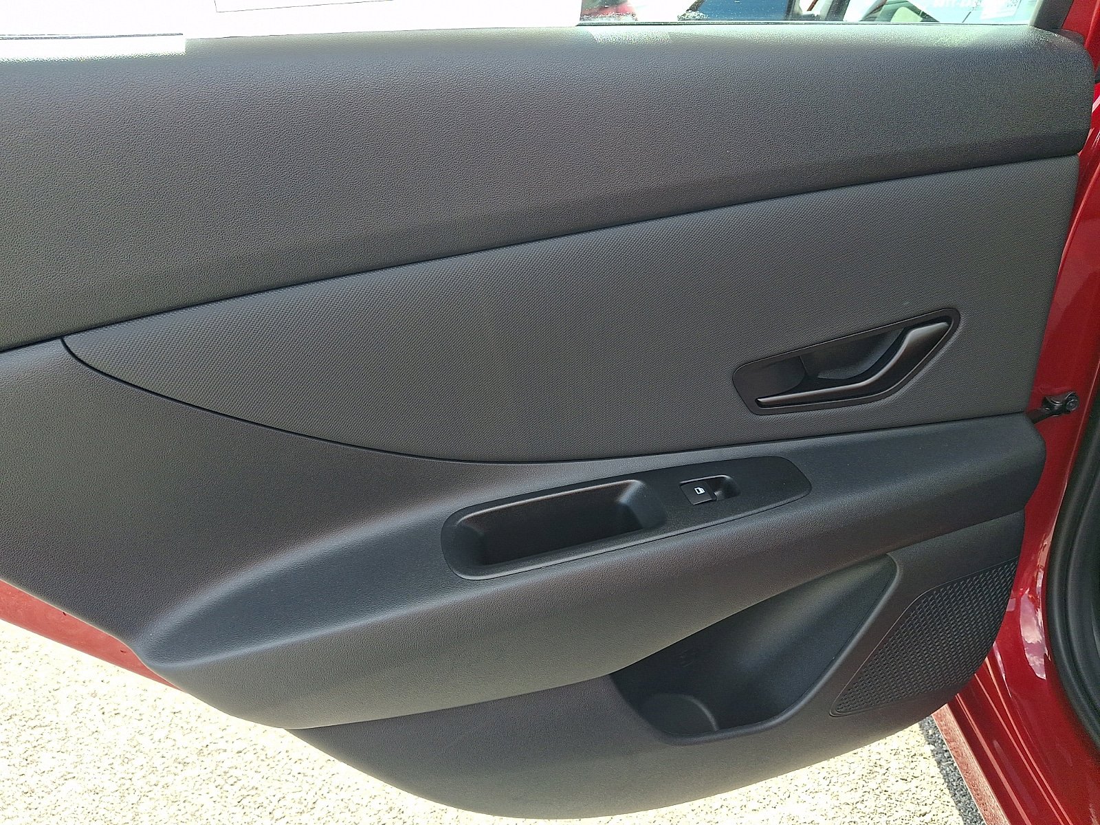 Certified 2025 Hyundai Elantra Sport FWD image 13
