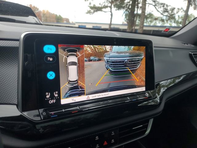 New 2026 Volkswagen Atlas Cross Sport SEL Premium R-Line image 24