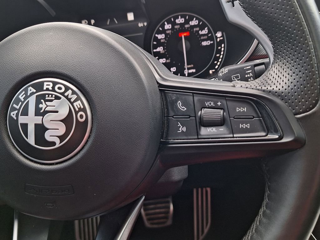 Used 2021 Alfa Romeo Stelvio Ti Sport image 19