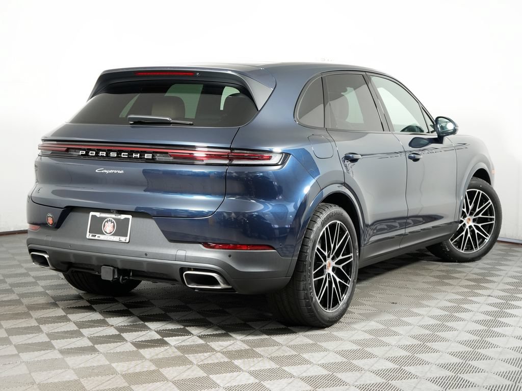 New 2026 Porsche Cayenne AWD/4WD image 7