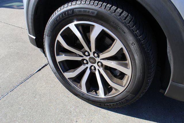 Used 2022 Ford Explorer ST image 3