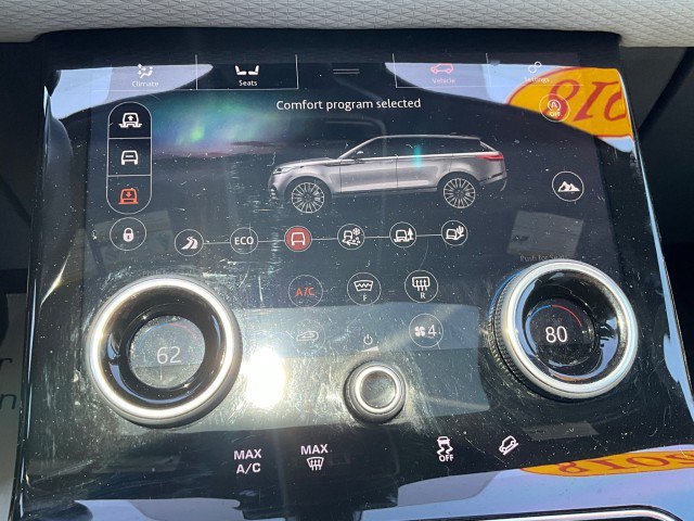 Used 2018 Land Rover Range Rover Velar R-Dynamic SE AWD/4WD image 22