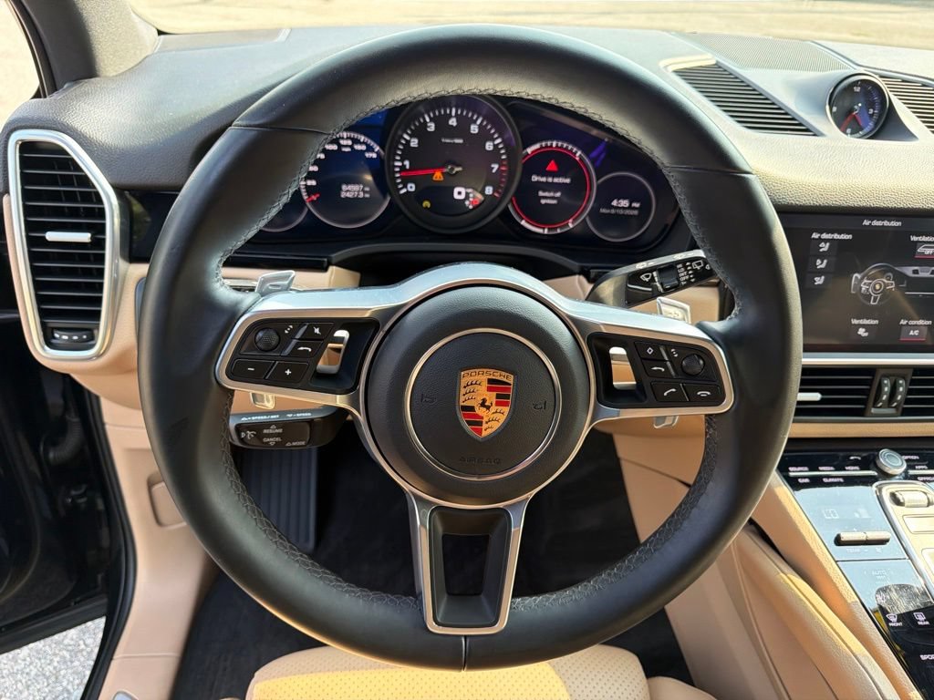 Used 2020 Porsche Cayenne AWD/4WD image 15