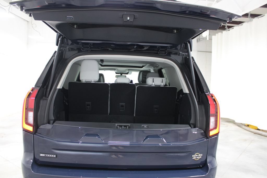 New 2027 Ford Expedition Platinum RWD image 31