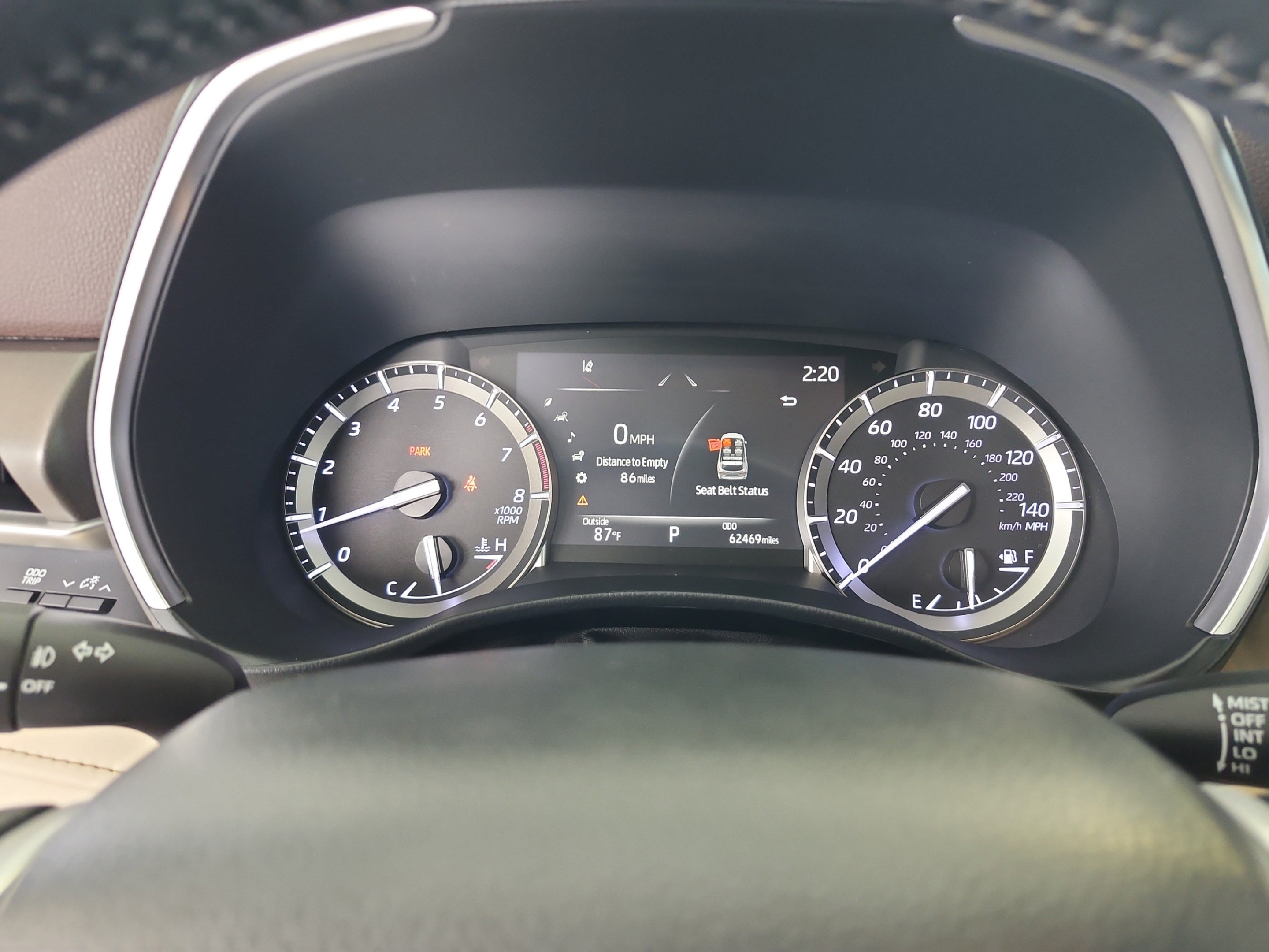Used 2022 Toyota Highlander XLE FWD image 10