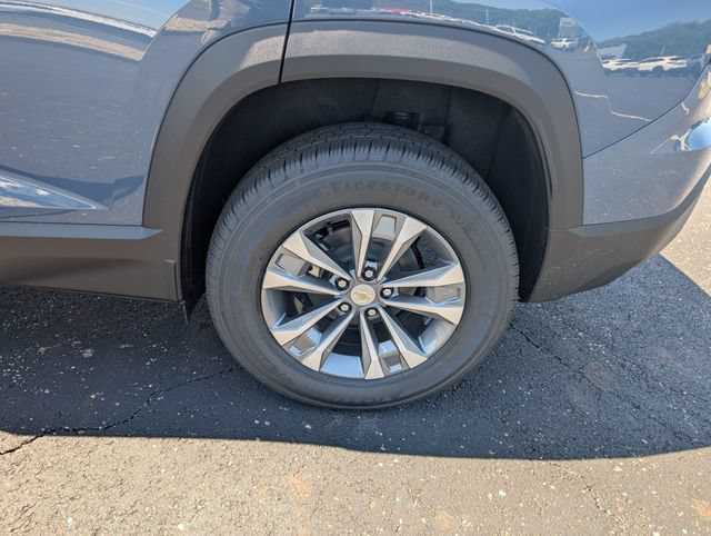 New 2026 Chevrolet Equinox LT w/ Convenience Package II FWD image 22