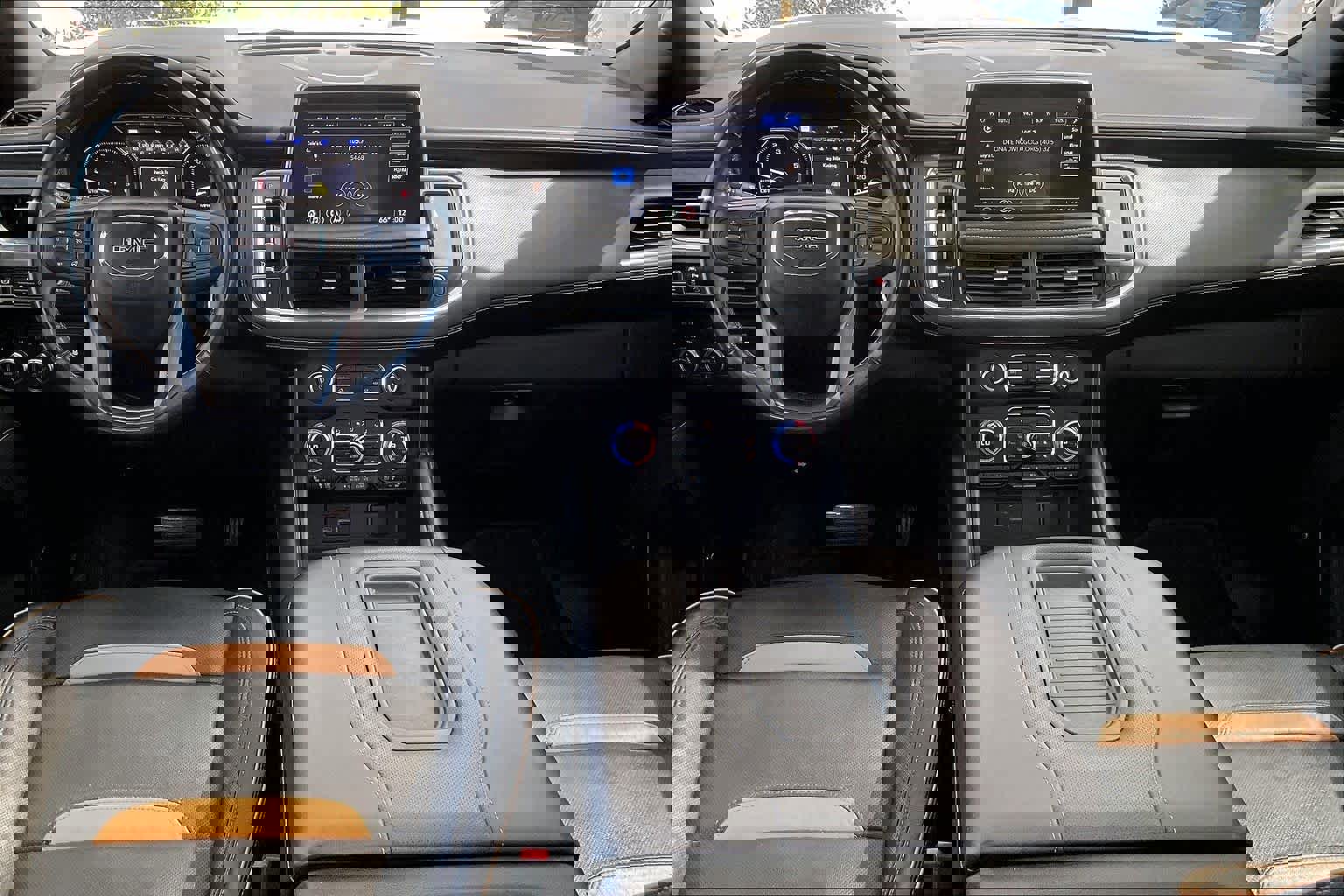 Used 2021 GMC Yukon XL AT4 w/ AT4 Premium Plus Package image 14