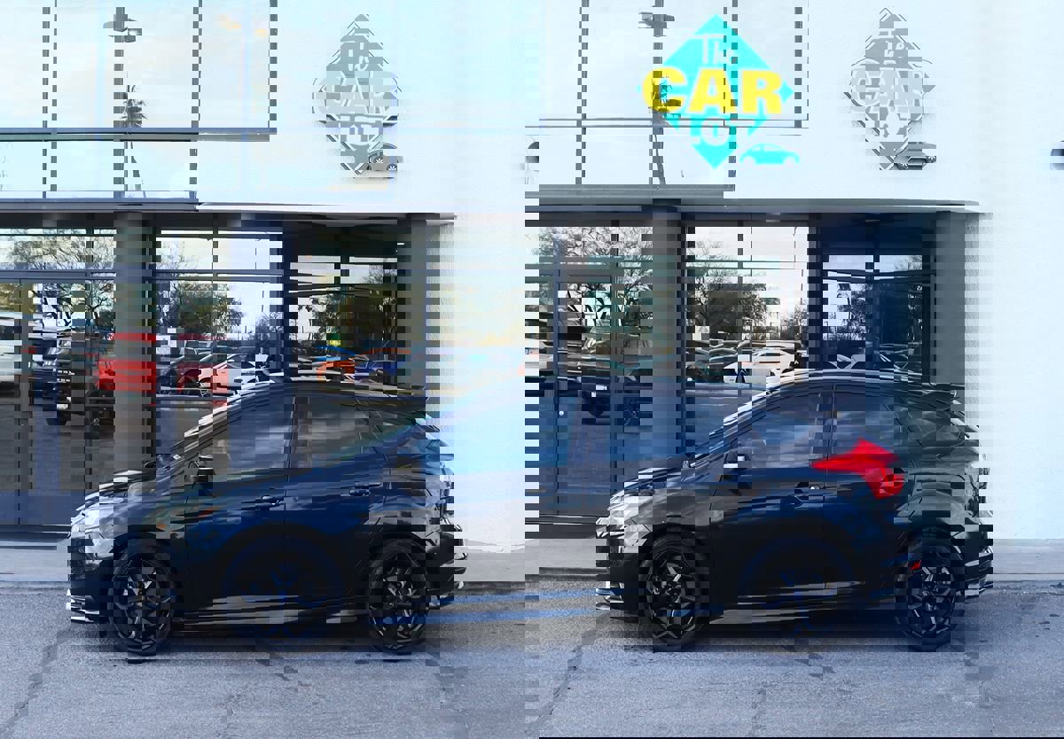 Used 2014 Ford Focus ST image 8