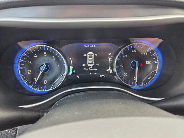 New 2026 Chrysler Pacifica Select FWD image 31