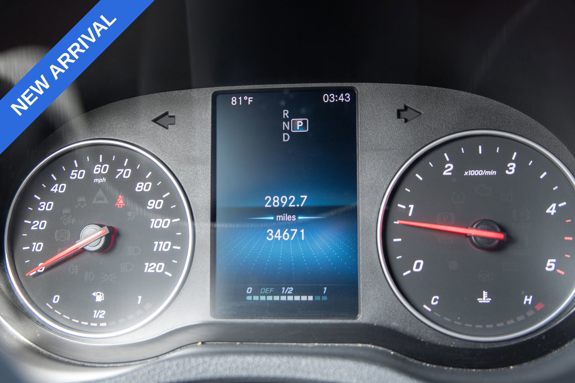 Used 2024 Mercedes-Benz Sprinter 2500 image 11