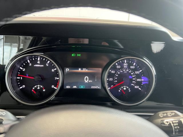 Certified 2024 Kia Carnival EX image 22