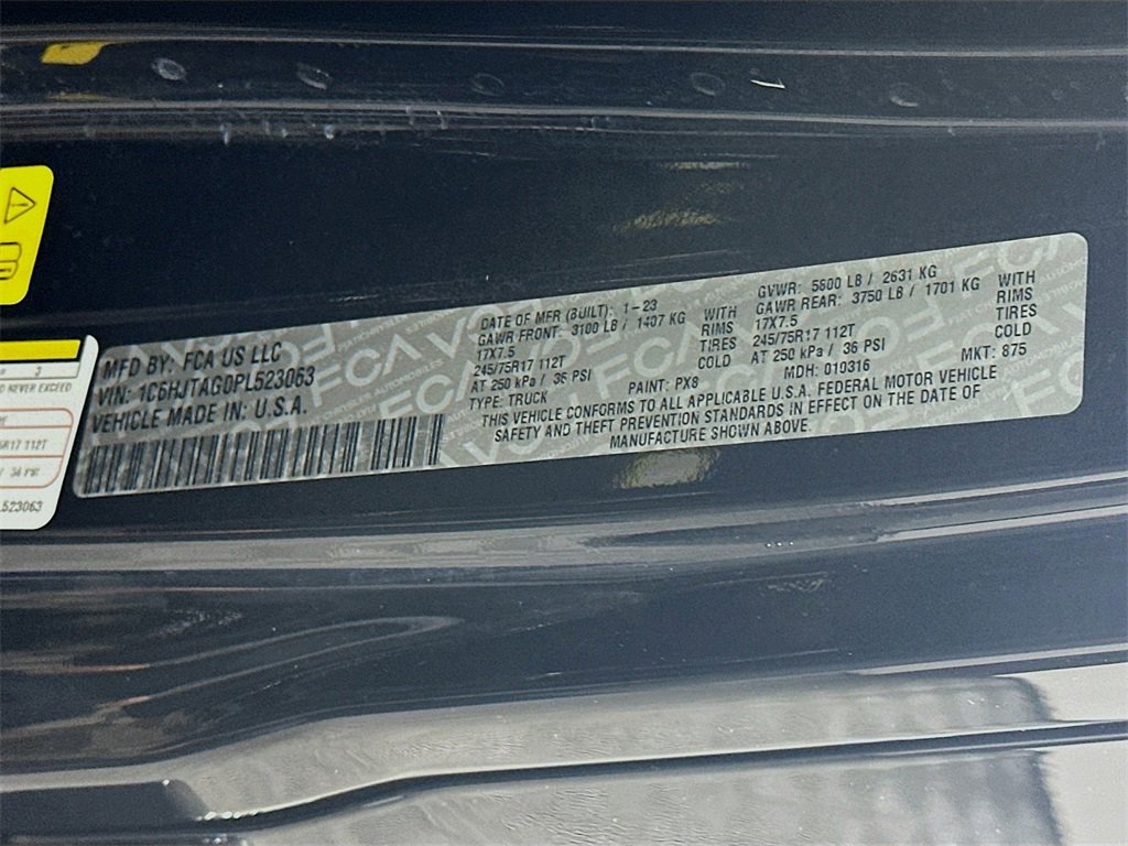 Used 2023 Jeep Gladiator Sport image 36