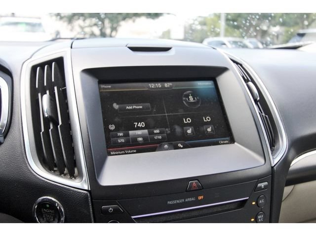 Used 2015 Ford Edge Titanium FWD image 23