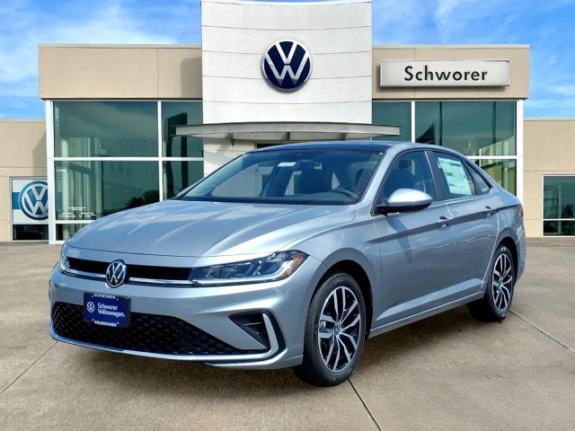 New 2026 Volkswagen Jetta SE FWD image 2