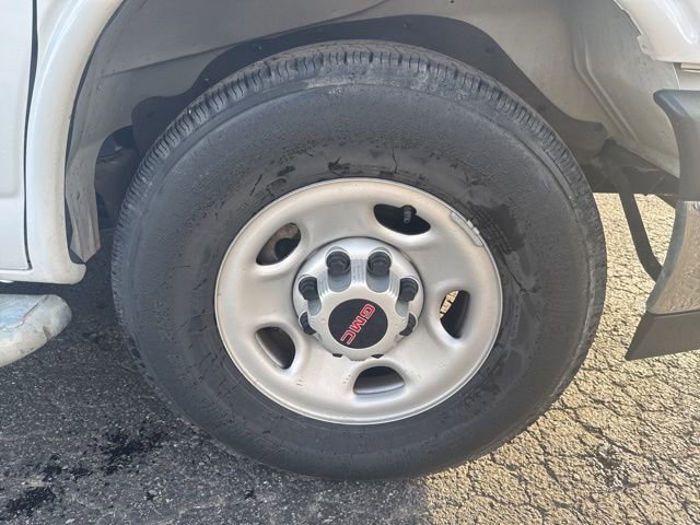 Certified 2023 GMC Savana 2500 w/ Driver Convenience Package image 13