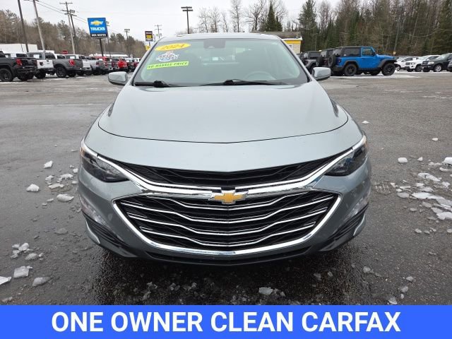 Used 2024 Chevrolet Malibu LT image 3