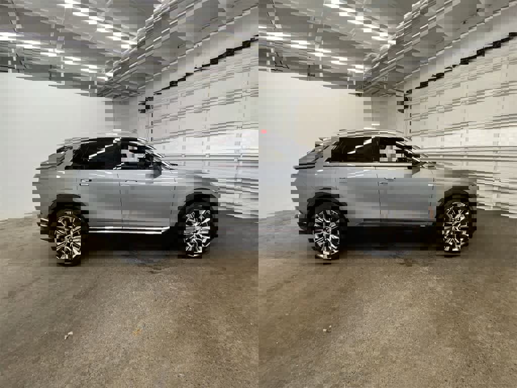 Certified 2024 Cadillac Lyriq Luxury w/ LPO, Floor Liner Package image 7