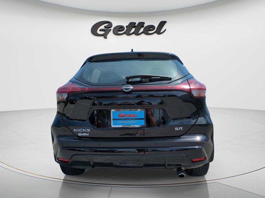 Certified 2023 Nissan Kicks SR w/ Exterior Package FWD image 6