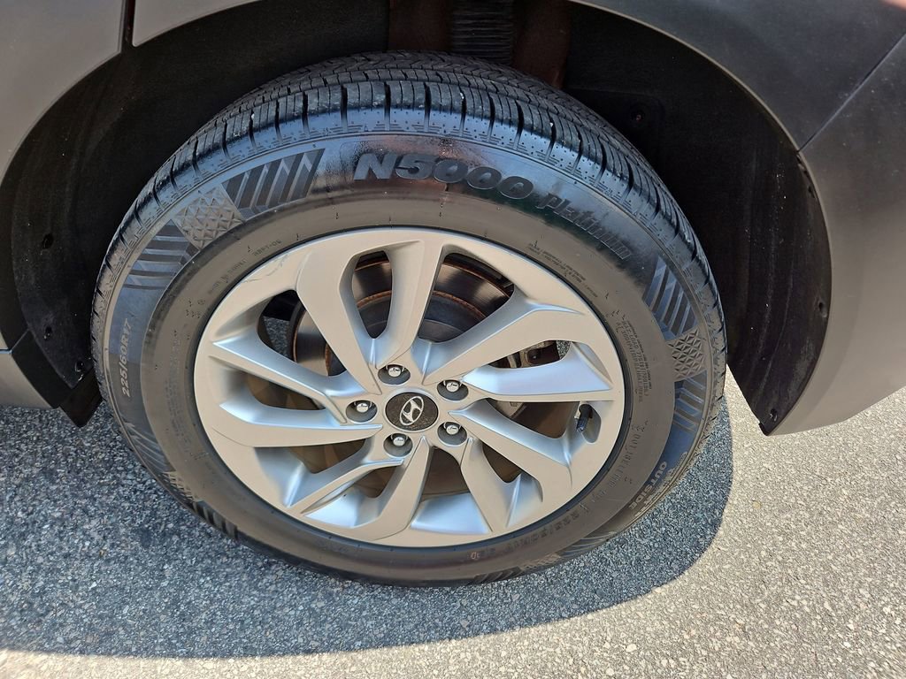 Used 2017 Hyundai Tucson SE image 27