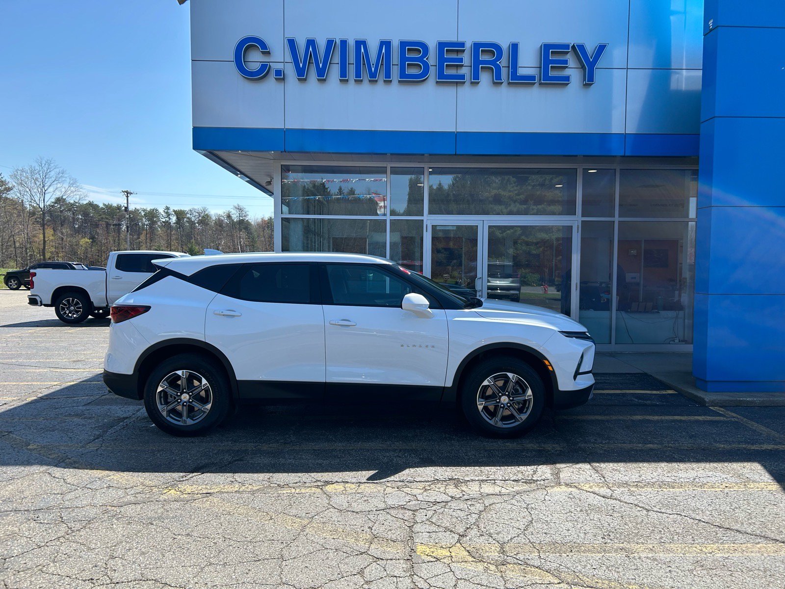 Used 2023 Chevrolet Blazer LT w/ Driver Confidence Package AWD/4WD image 1
