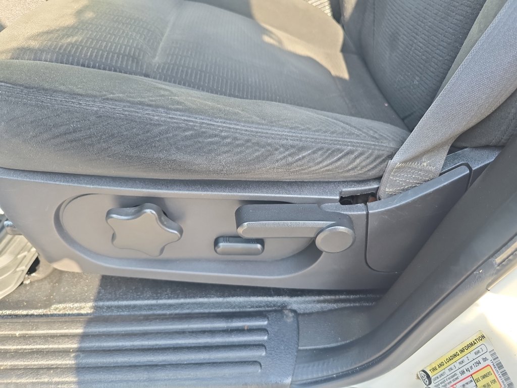 Used 2009 Ford Explorer Sport Trac XLT image 13