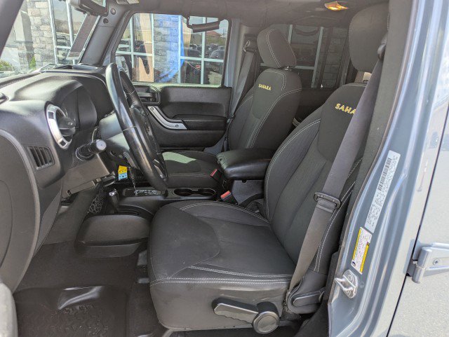 Used 2015 Jeep Wrangler Unlimited Sahara AWD/4WD image 10