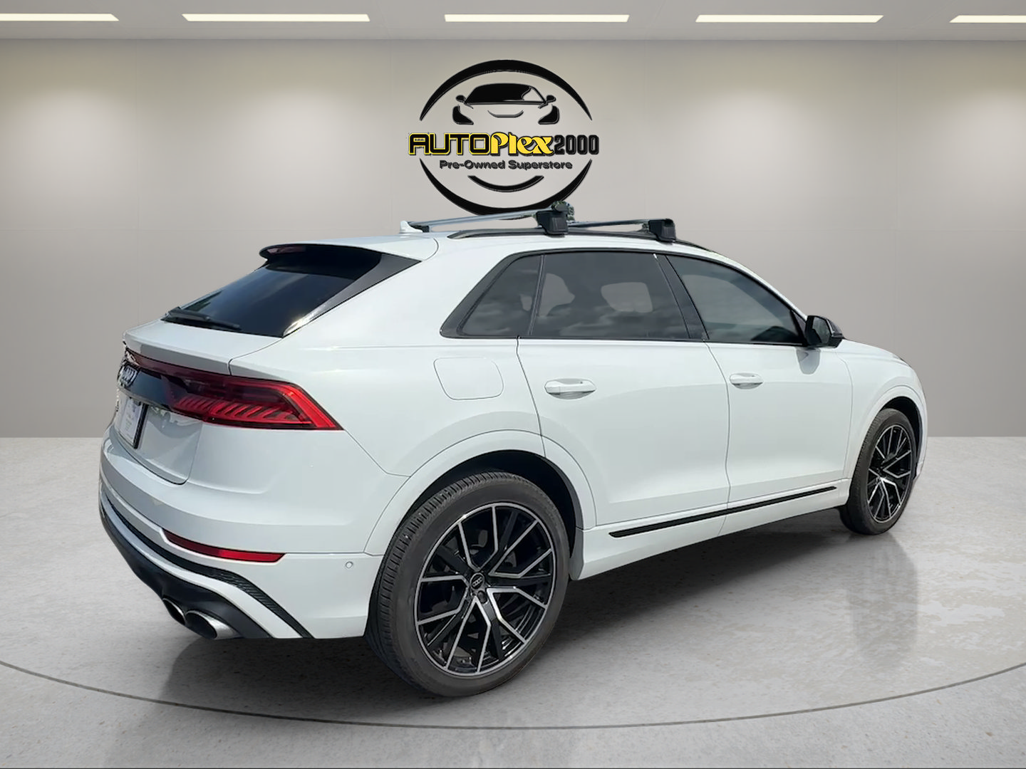 Used 2022 Audi SQ8 Prestige AWD/4WD image 7