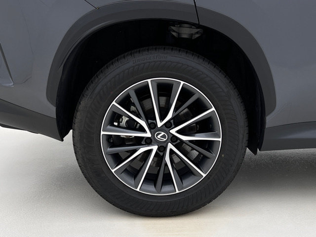 Certified 2026 Lexus NX 350 AWD w/ Accessory Package (2T) image 30